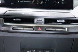 Kia EV3 TECH (81,4 kWh) completo