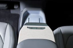 Kia EV3 TECH (81,4 kWh) completo