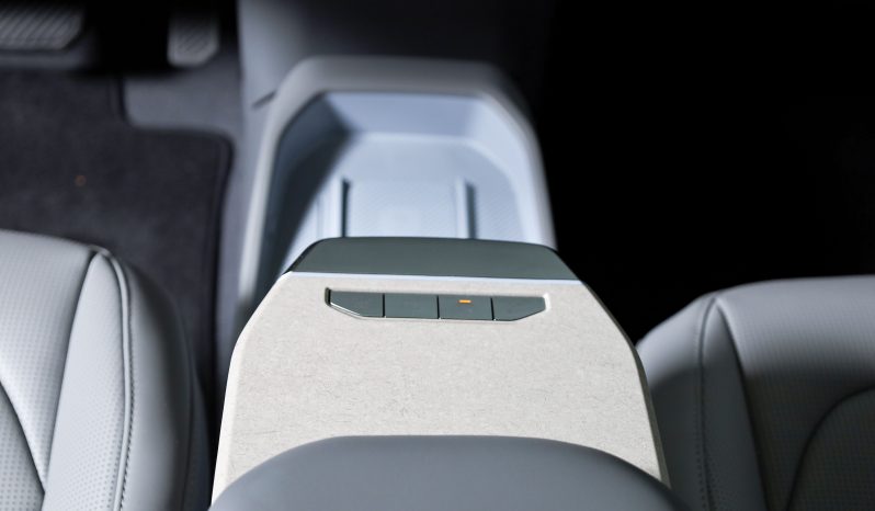 Kia EV3 TECH (81,4 kWh) completo