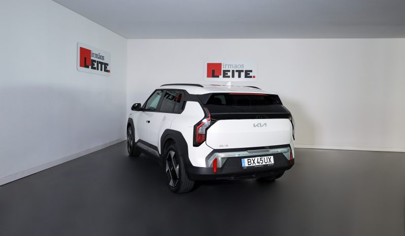Kia EV3 TECH (81,4 kWh) completo