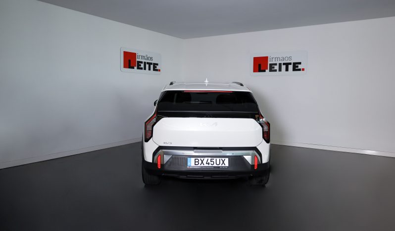 Kia EV3 TECH (81,4 kWh) completo