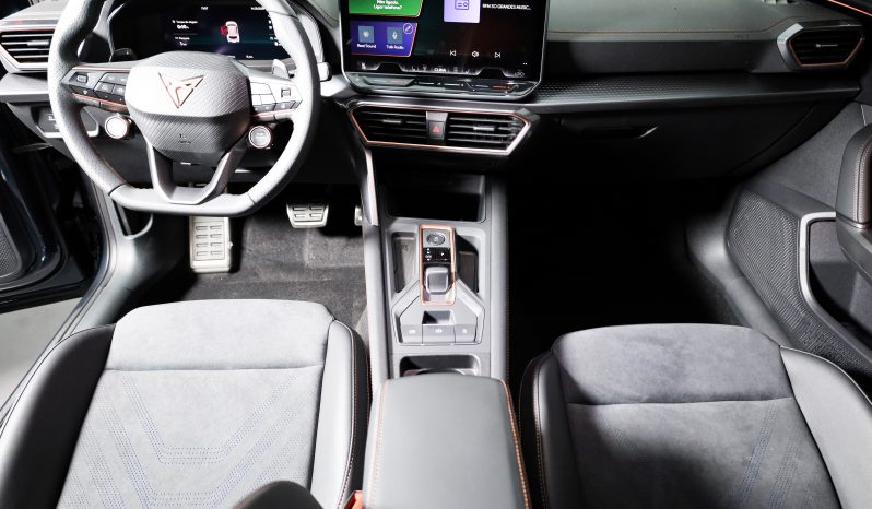 Cupra Formentor 1.5 e-HYBRID DSG completo