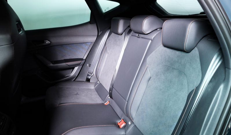 Cupra Formentor 1.5 e-HYBRID DSG completo
