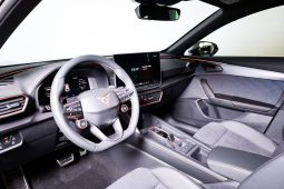 Cupra Formentor 1.5 e-HYBRID DSG completo