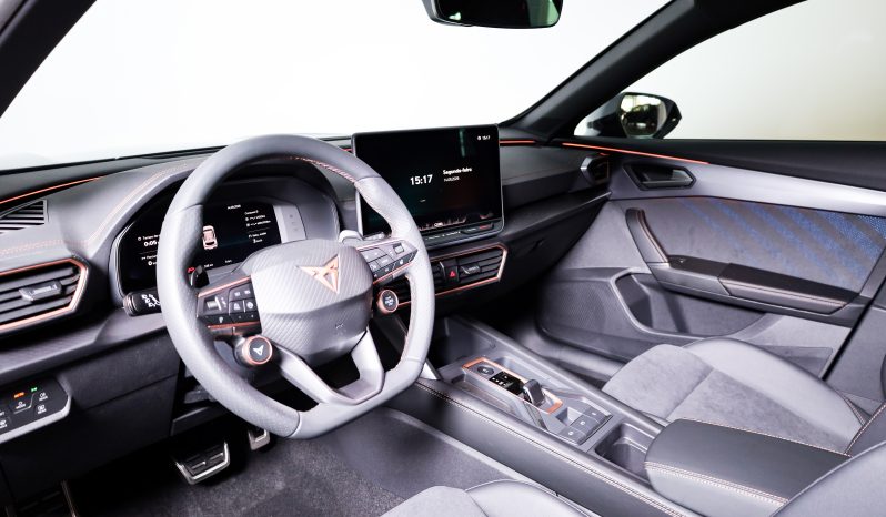 Cupra Formentor 1.5 e-HYBRID DSG completo