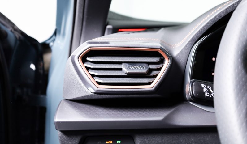 Cupra Formentor 1.5 e-HYBRID DSG completo