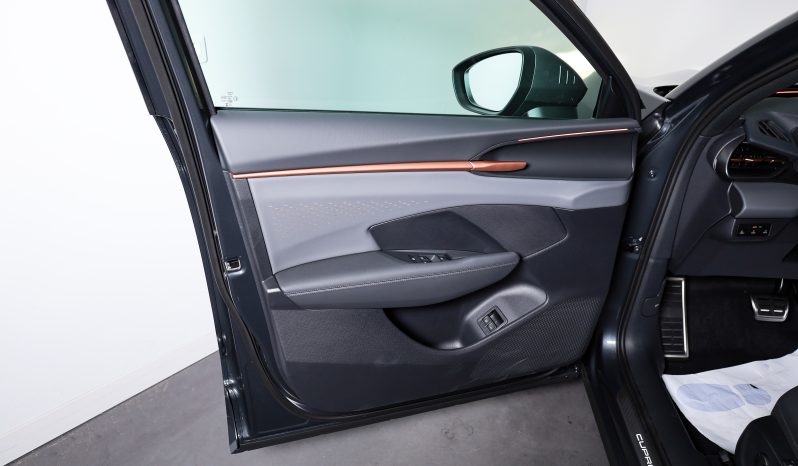 Cupra Terramar 1.5 e-HYBRID DSG completo