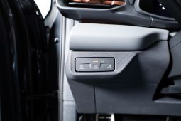 Cupra Terramar 1.5 e-HYBRID DSG completo