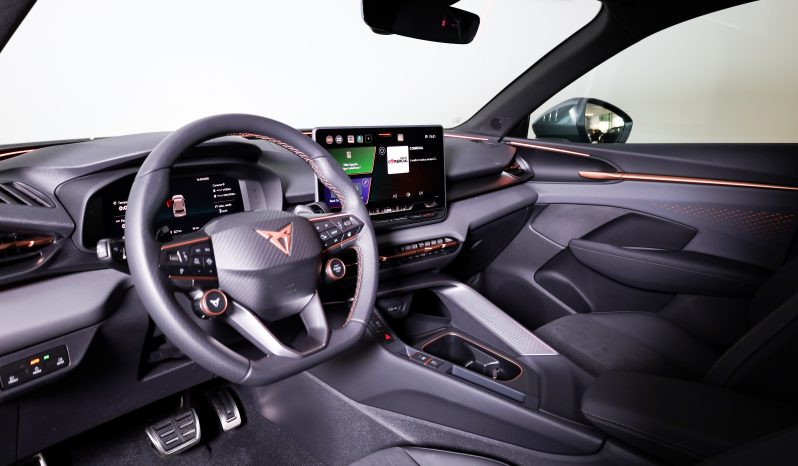 Cupra Terramar 1.5 e-HYBRID DSG completo
