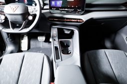 Cupra Terramar 1.5 e-HYBRID DSG completo