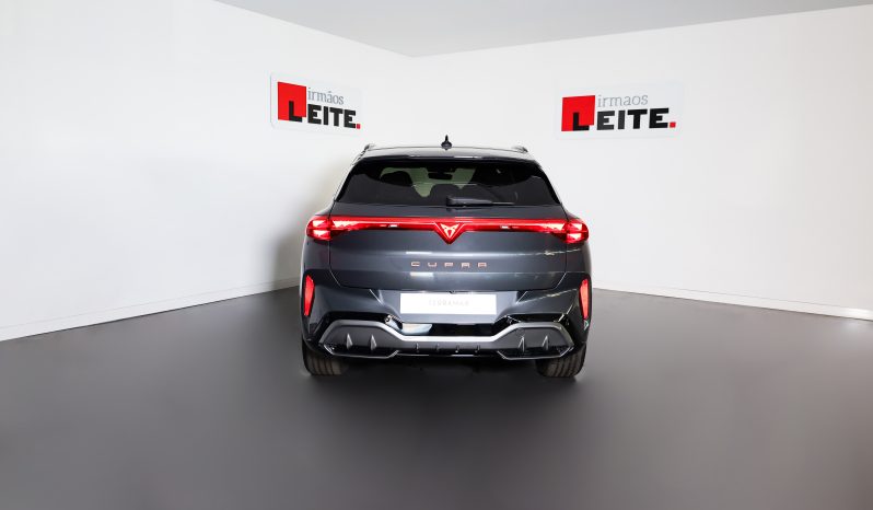Cupra Terramar 1.5 e-HYBRID DSG completo
