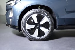 Volvo EX90 Single Motor Plus RWD 333cv completo