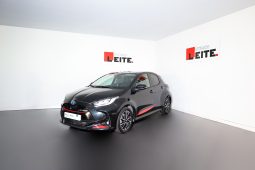 Toyota Yaris 1.5 Hybrid115 Dynamic Force Comfort completo