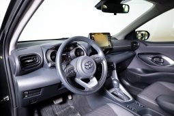 Toyota Yaris 1.5 Hybrid115 Dynamic Force Comfort completo