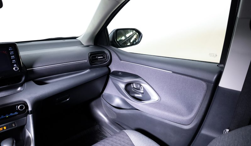 Toyota Yaris 1.5 Hybrid115 Dynamic Force Comfort completo