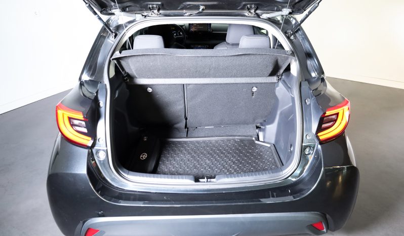 Toyota Yaris 1.5 Hybrid115 Dynamic Force Comfort completo