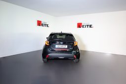 Toyota Yaris 1.5 Hybrid115 Dynamic Force Comfort completo