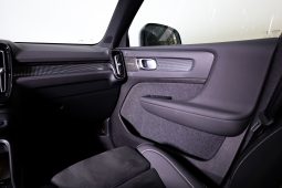 Volvo XC40 1.5 T2 129 Inscription completo