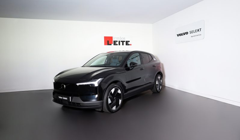 Volvo EX30 69 kWh Single Motor Extended Range 272cv Plus completo