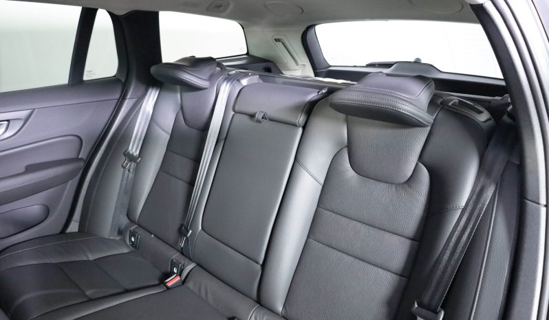 Volvo V60 2.0 T6 TE 350 PHEV AWD Plus Dark Auto completo