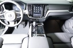 Volvo V60 2.0 T6 TE 350 PHEV AWD Plus Dark Auto completo