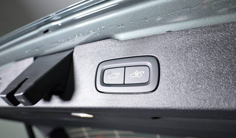 Volvo V60 2.0 T6 TE 350 PHEV AWD Plus Dark Auto completo