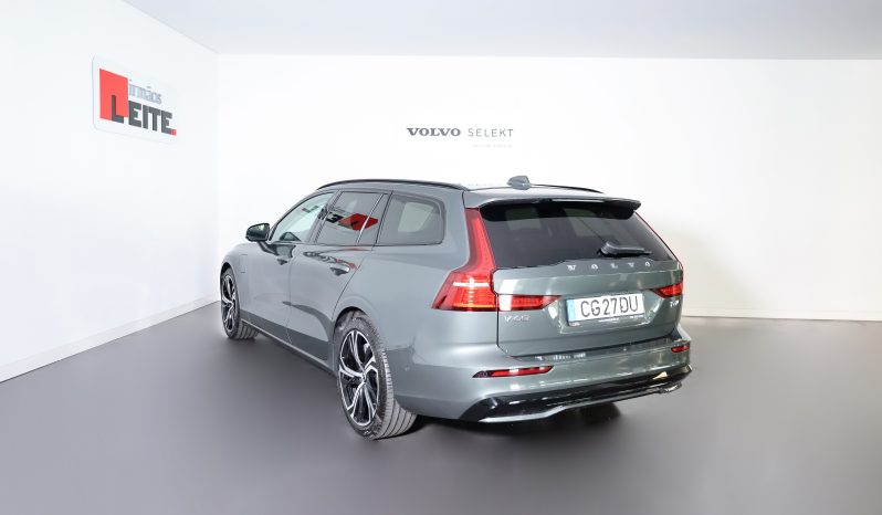 Volvo V60 2.0 T6 TE 350 PHEV AWD Plus Dark Auto completo